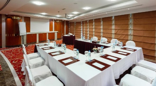 City Seasons Hotel image 13